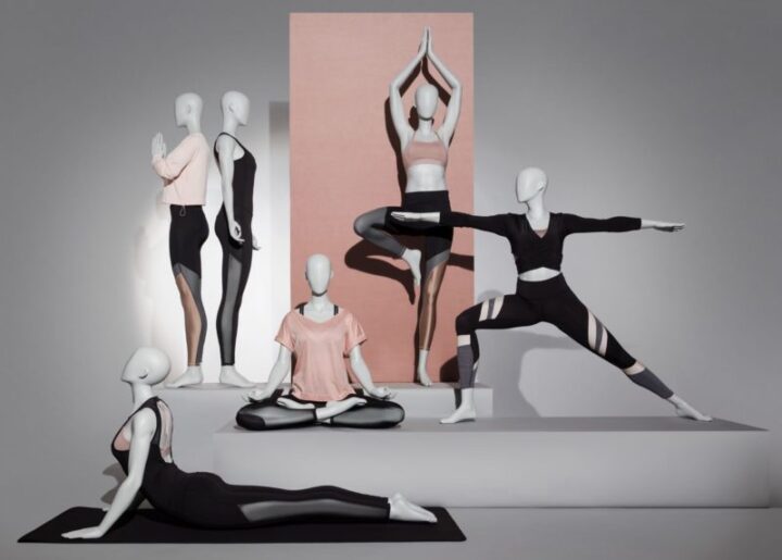 Displaying Your Merchandize 5 Tips on How To Position Mannequins