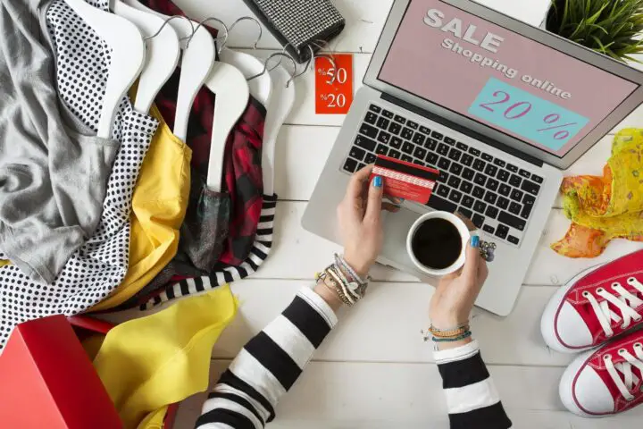 7 Tips and Tricks for Effective Online  Clothes Shopping