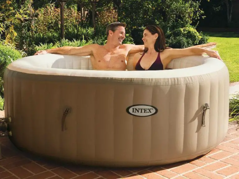 5 Things You Need To Know Before You Buy an Inflatable Jacuzzi