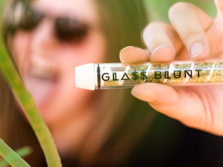 9 Things To Know Before Using A Glass Blunt For The First Time